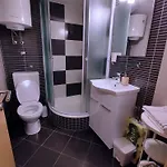 Apartments And Rooms By The Sea Tucepi, Makarska - 6058 Guest house Tucepi