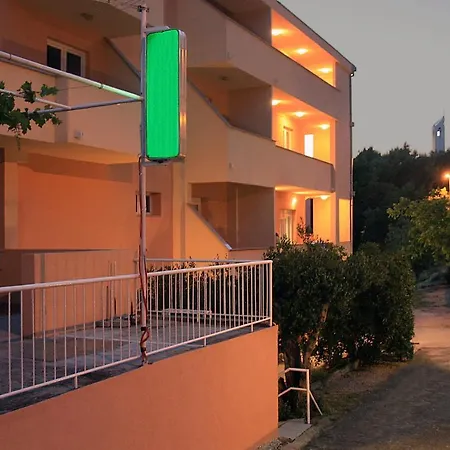 And By The Sea Tucepi, Makarska - 6058 Gasthuis 3*